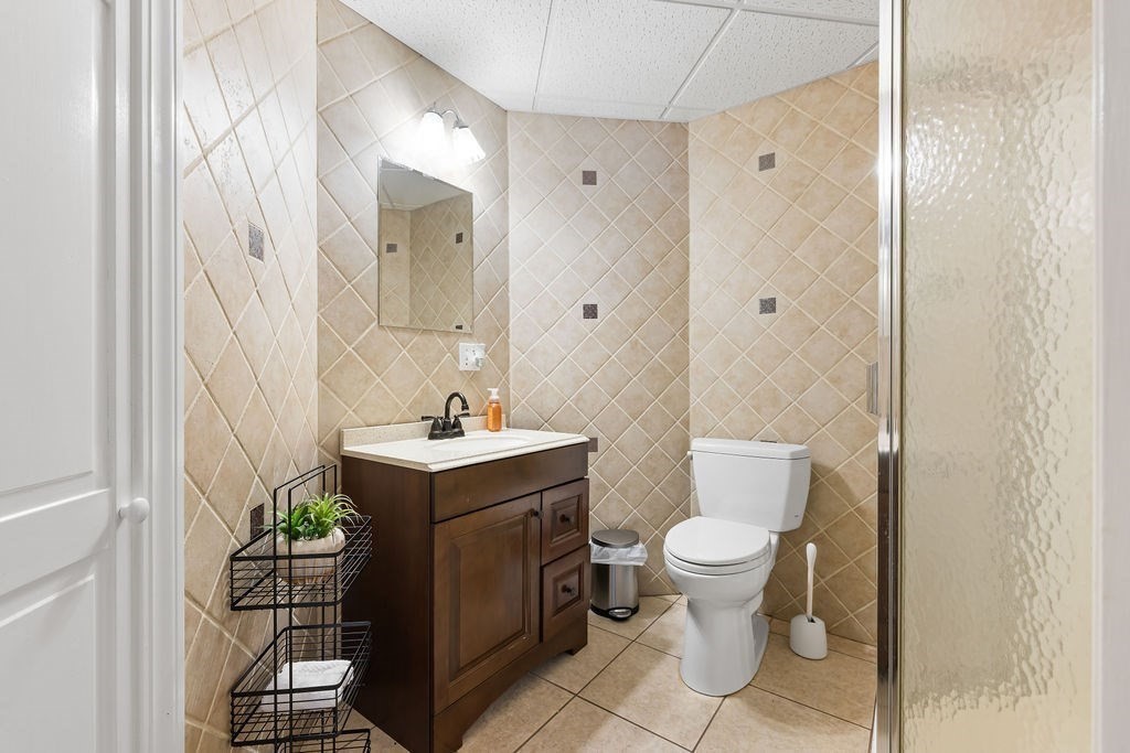 114 Upper Gore Road Webster, MA 01570 - Photo 29 of 40 a bathroom with a sink toilet and shower