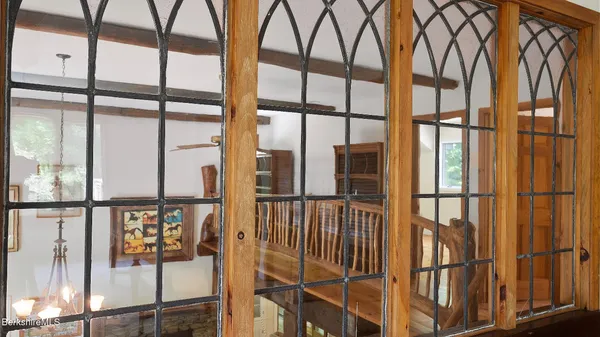 $2,000,000 | 173 Hillsdale Road, Egremont, MA 01230