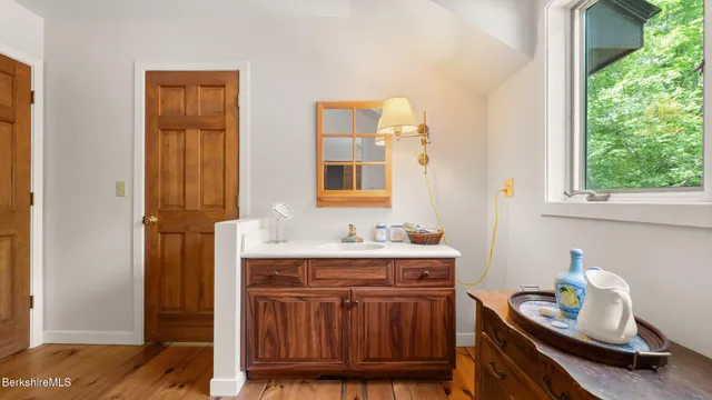 $2,000,000 | 173 Hillsdale Road, Egremont, MA 01230