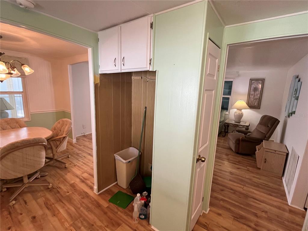 107 Roma Road Venice, FL 34285 - Photo 21 of 44