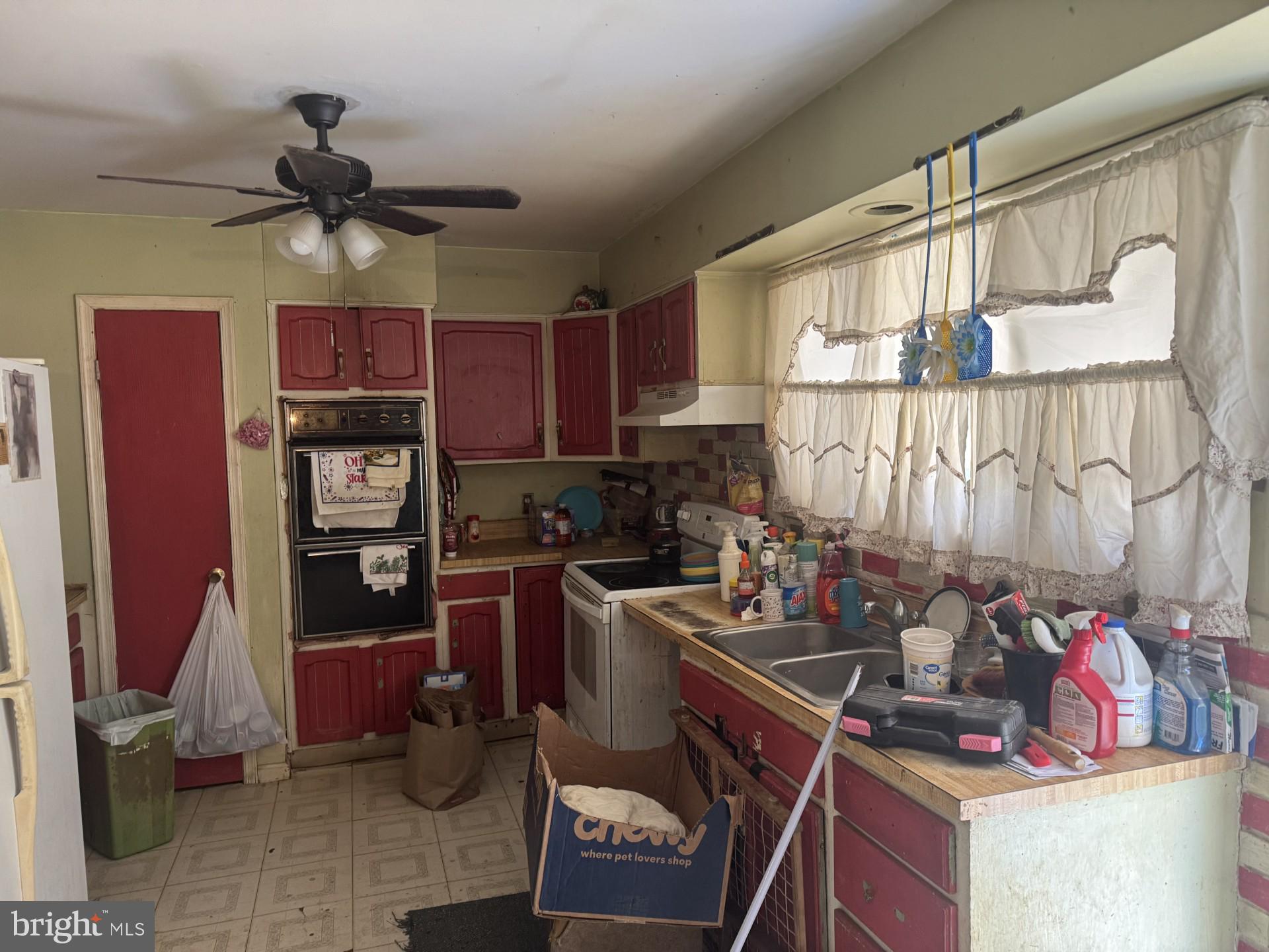 11934 Harford Road Glen Arm, MD 21057 - Photo 6 of 31