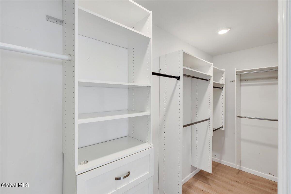 2115 Colgate Place Schenectady, NY 12304 - Photo 15 of 43 Custom Primary Walk-In Closet