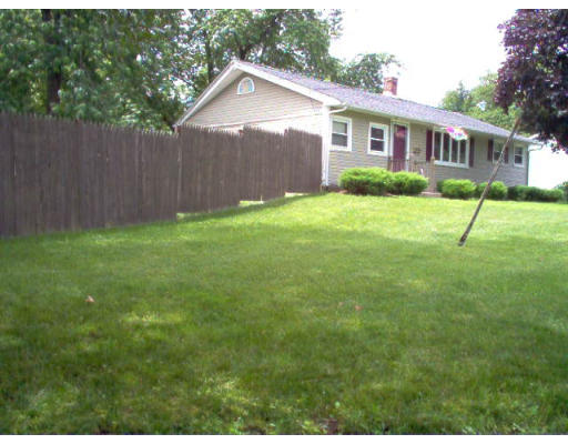 102 Steuben Street Springfield, MA 01151 - Photo 8 of 14 Gallery Image 8