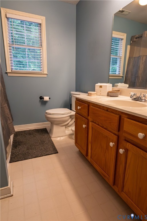 9424 Lockberry Ridge Loop Richmond, VA 23237 - Photo 21 of 22 Primary Bedroom en suite