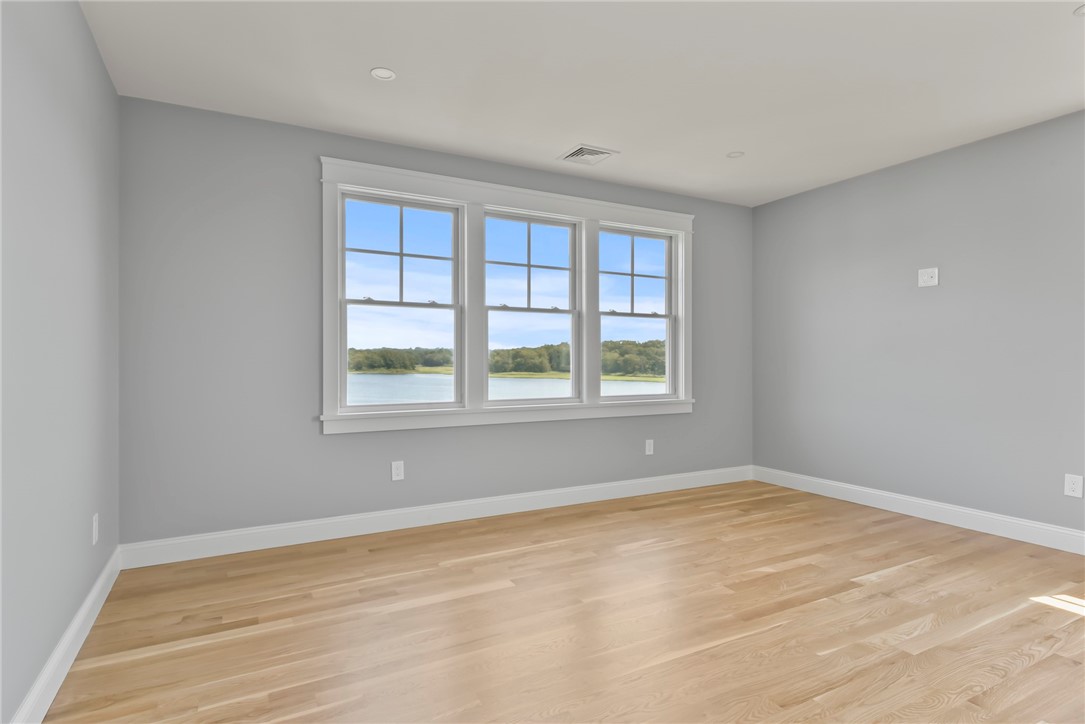 175 Middlebridge Road South Kingstown, RI 02879 - Photo 19 of 28