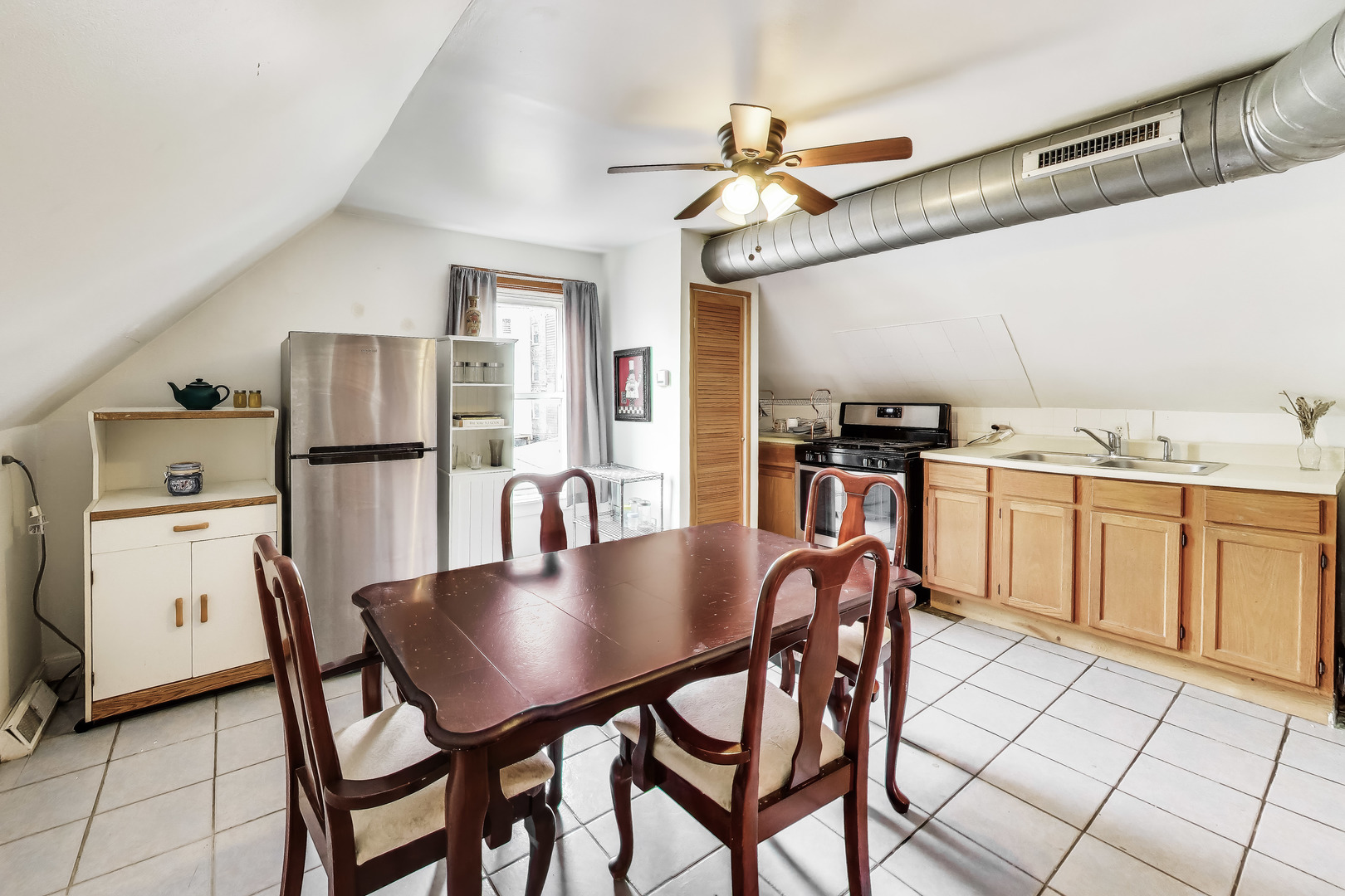 1112 North Spaulding Avenue Chicago, IL 60651 - Photo 17 of 25
