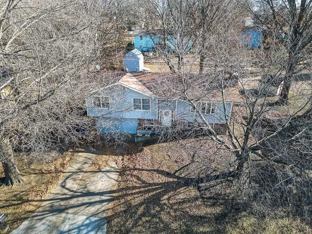 $299,950 | 2404 Brush Creek Drive, Lawrence, KS 66047