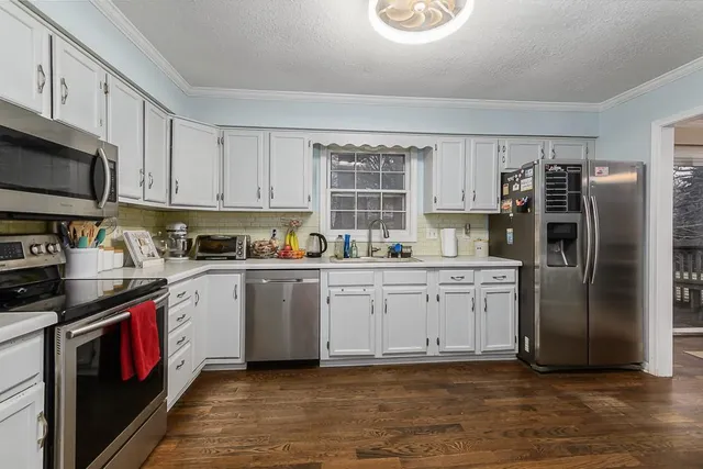 $299,950 | 2404 Brush Creek Drive, Lawrence, KS 66047