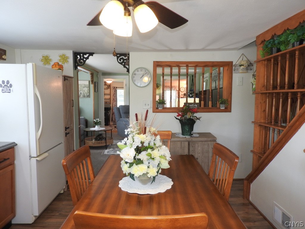 2751 Warners Road Camillus, NY 13164 - Photo 13 of 40