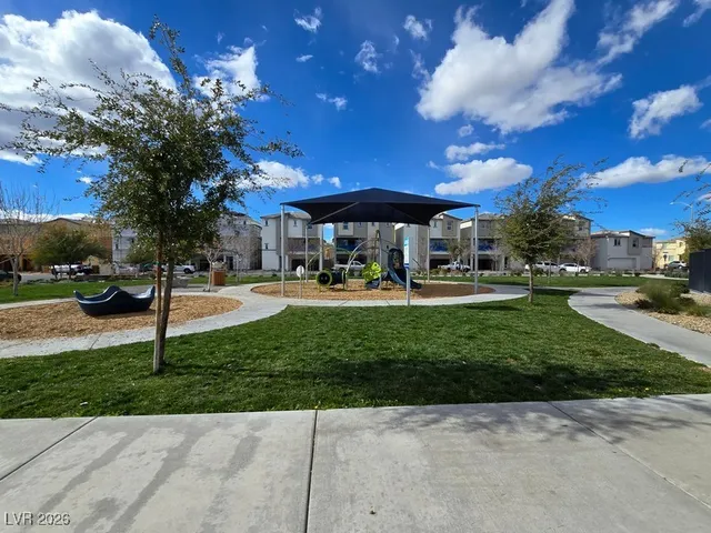 $1,725 | 2677 Saddle Bronze Court, North Las Vegas, NV 89086