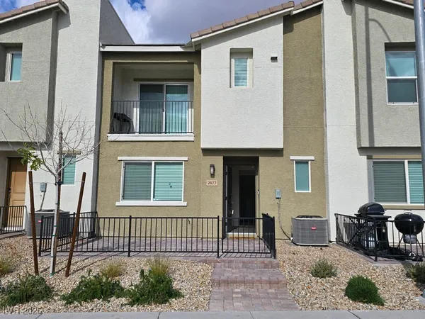 $1,725 | 2677 Saddle Bronze Court, North Las Vegas, NV 89086