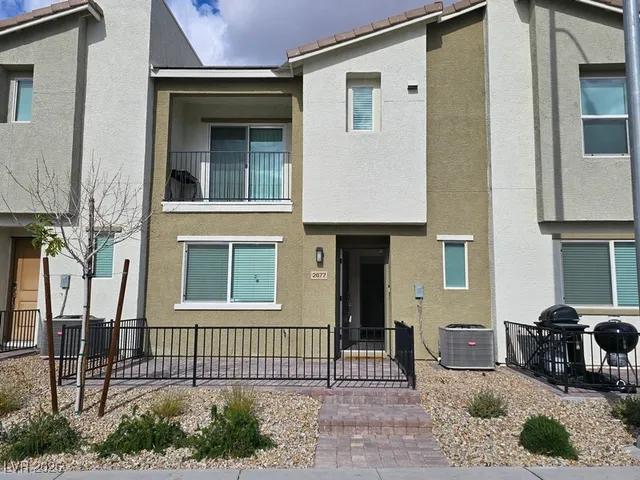 $1,725 | 2677 Saddle Bronze Court, North Las Vegas, NV 89086