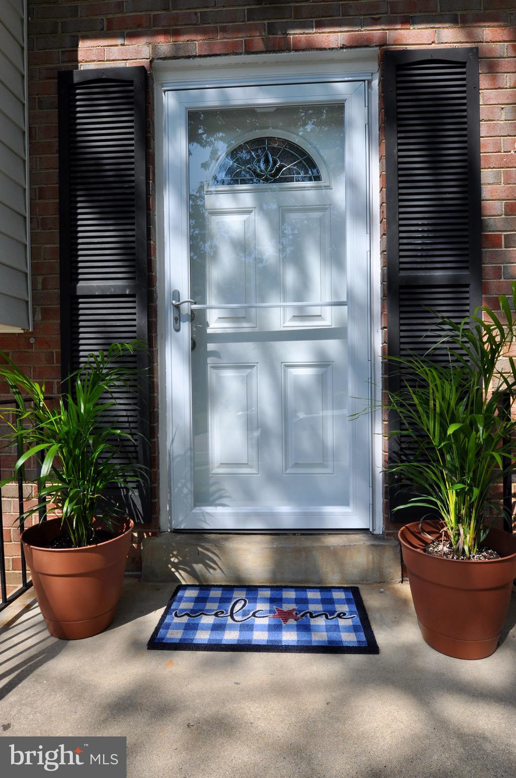 13831 Delaney Road Woodbridge, VA 22193 - Photo 4 of 38