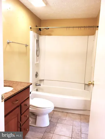 $2,700 | 12124 Purple Sage Court, Reston, VA 20194