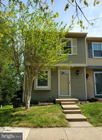 $2,700 | 12124 Purple Sage Court, Reston, VA 20194