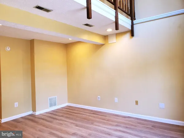 $2,700 | 12124 Purple Sage Court, Reston, VA 20194