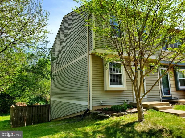 $2,700 | 12124 Purple Sage Court, Reston, VA 20194