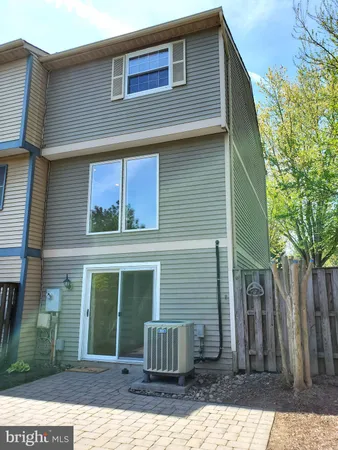 $2,700 | 12124 Purple Sage Court, Reston, VA 20194