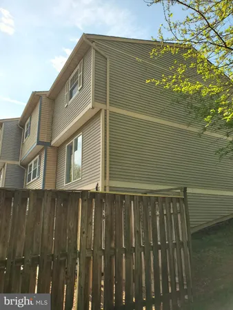 $2,700 | 12124 Purple Sage Court, Reston, VA 20194