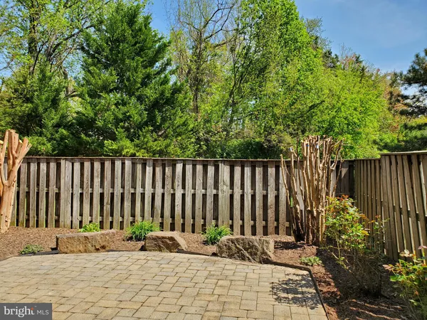 $2,700 | 12124 Purple Sage Court, Reston, VA 20194