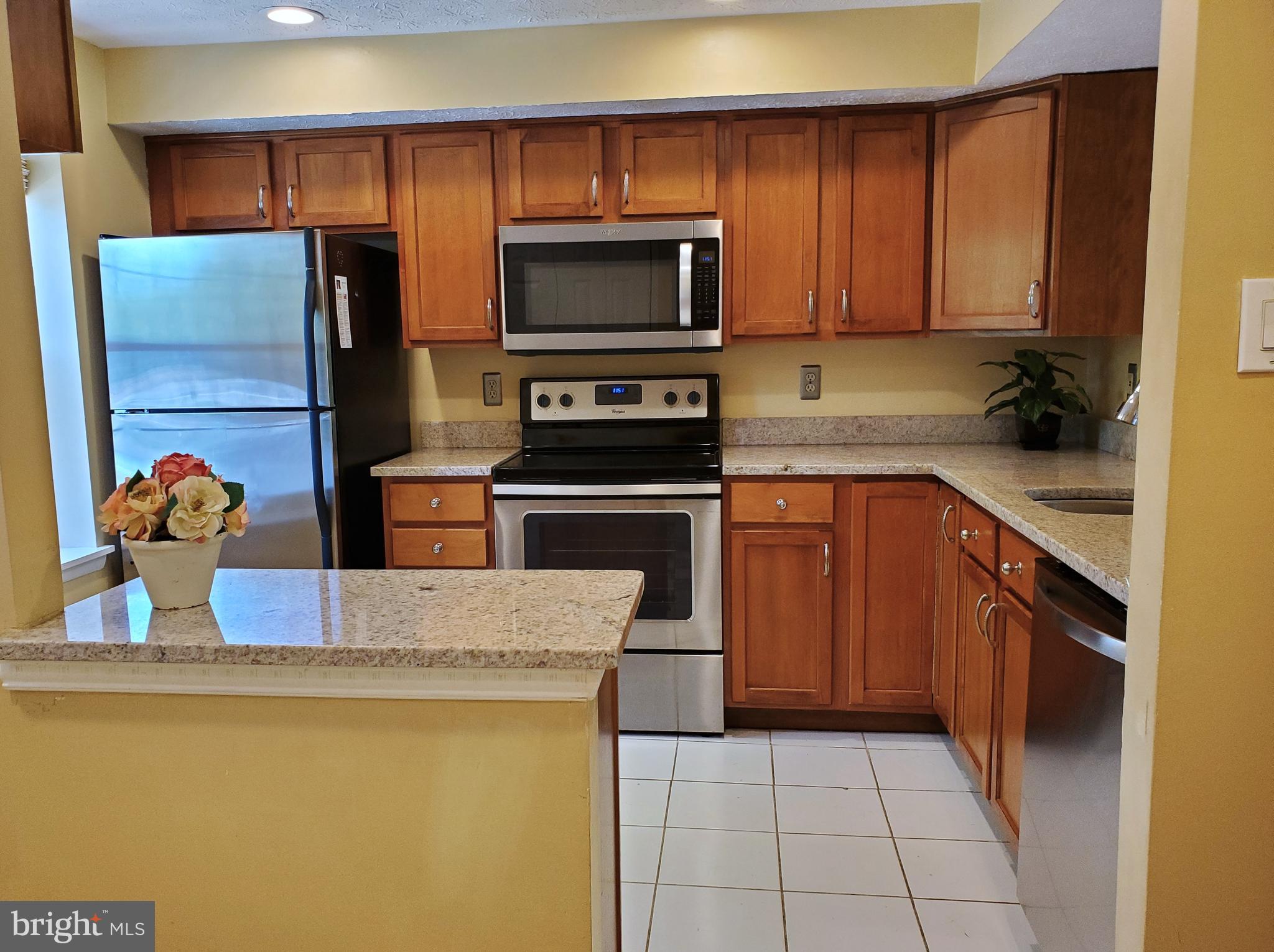 12124 Purple Sage Court Reston, VA 20194 - Photo 10 of 70