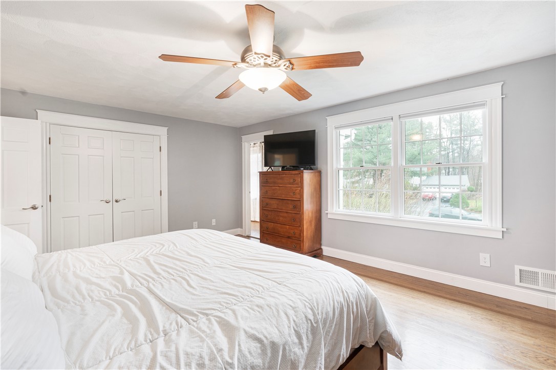 1365 High Hawk Road East Greenwich, RI 02818 - Photo 18 of 39 Gallery Image 18