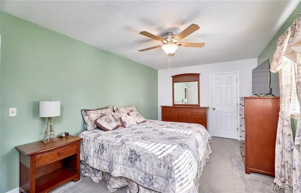 $329,500 | 1211 Big Bend Road, Ballwin, MO 63021