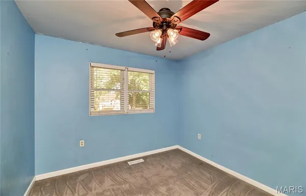 $329,500 | 1211 Big Bend Road, Ballwin, MO 63021