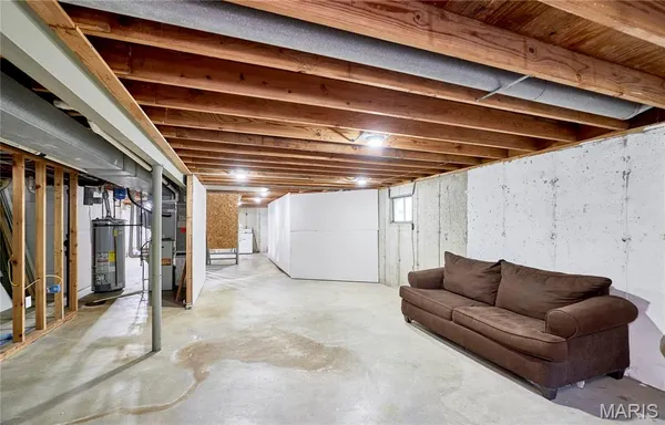 $329,500 | 1211 Big Bend Road, Ballwin, MO 63021