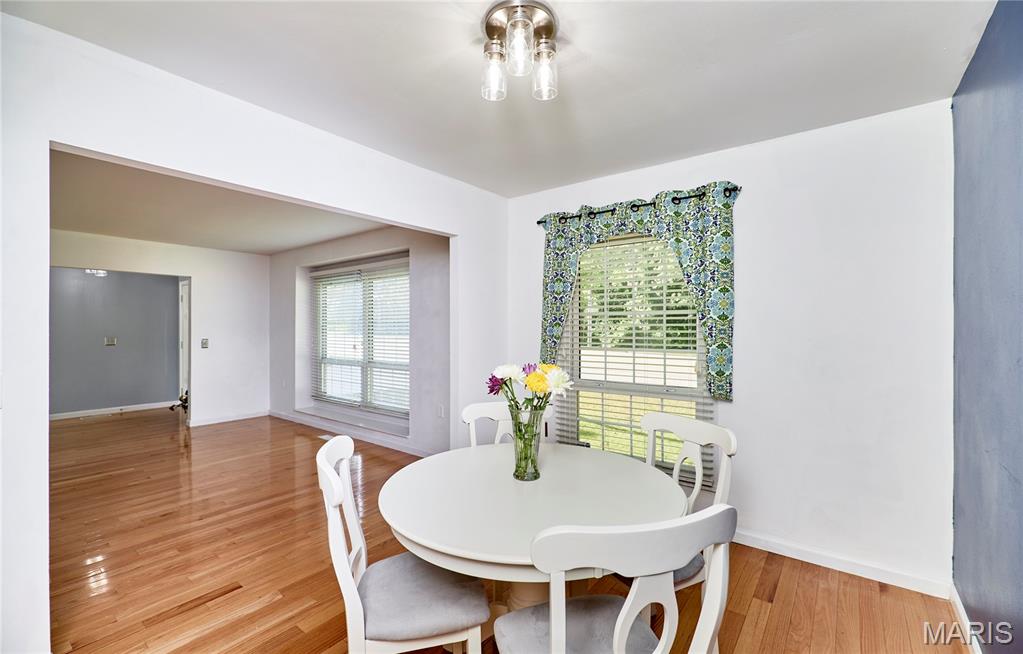 1211 Big Bend Road Ballwin, MO 63021 - Photo 8 of 40