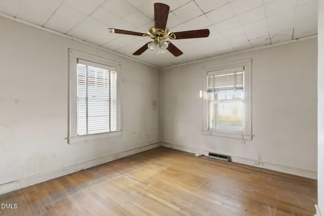 $224,900 | 105 South Guthrie Avenue, Durham, NC 27703