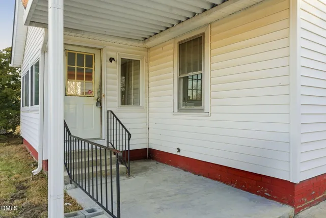 $224,900 | 105 South Guthrie Avenue, Durham, NC 27703