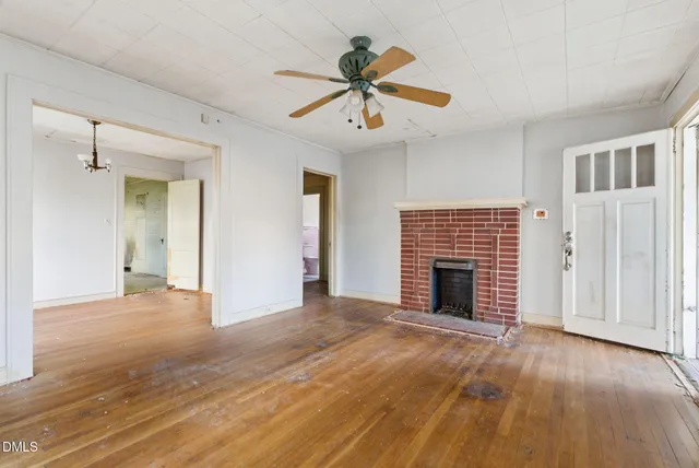 $224,900 | 105 South Guthrie Avenue, Durham, NC 27703