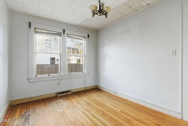 $224,900 | 105 South Guthrie Avenue, Durham, NC 27703