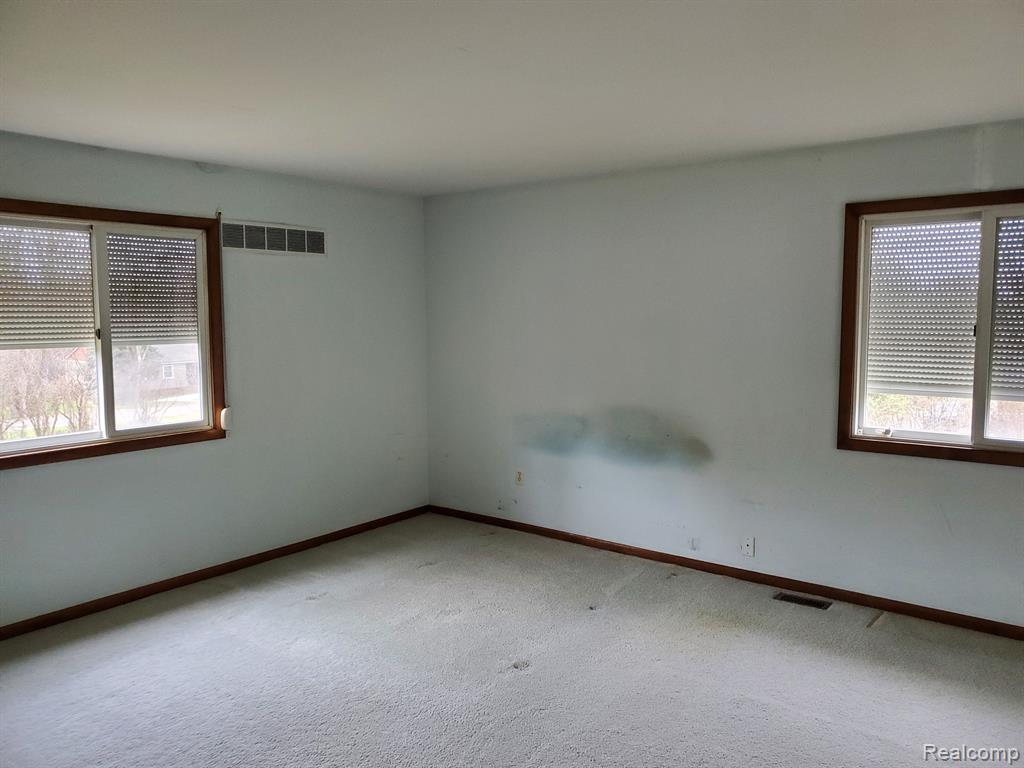 26289 Power Road Farmington Hills, MI 48334 - Photo 40 of 63
