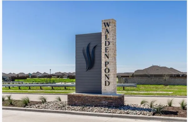 a view of a park with an outdoor space