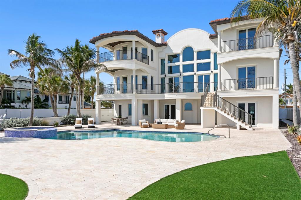 15912 Gulf Boulevard Redington Beach, FL 33708 - Photo 37 of 54