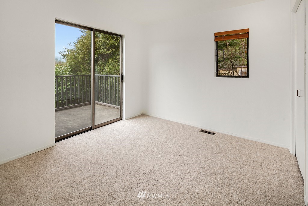 3217 East Madison Street Seattle, WA 98112 - Photo 11 of 20