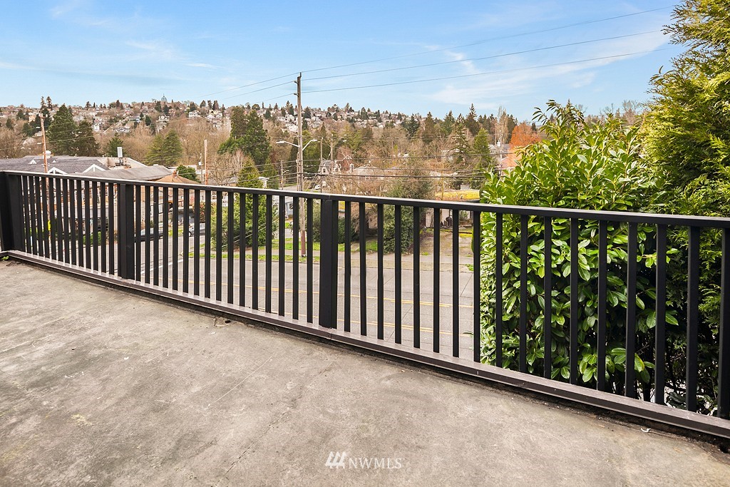 3217 East Madison Street Seattle, WA 98112 - Photo 14 of 20