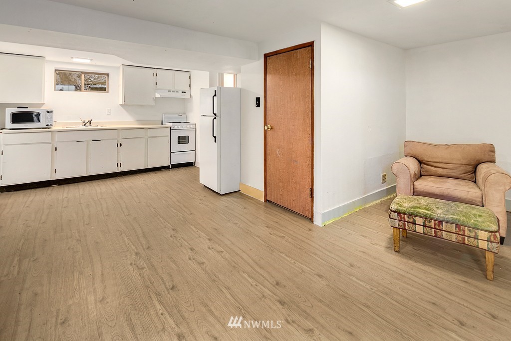 3217 East Madison Street Seattle, WA 98112 - Photo 15 of 20