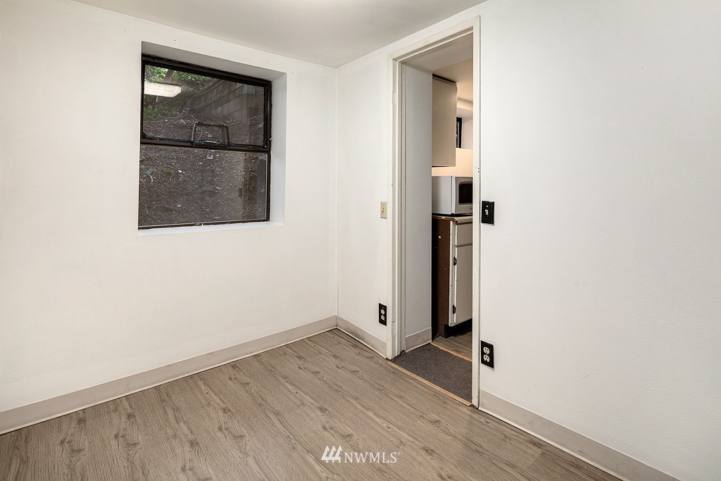 3217 East Madison Street Seattle, WA 98112 - Photo 16 of 20