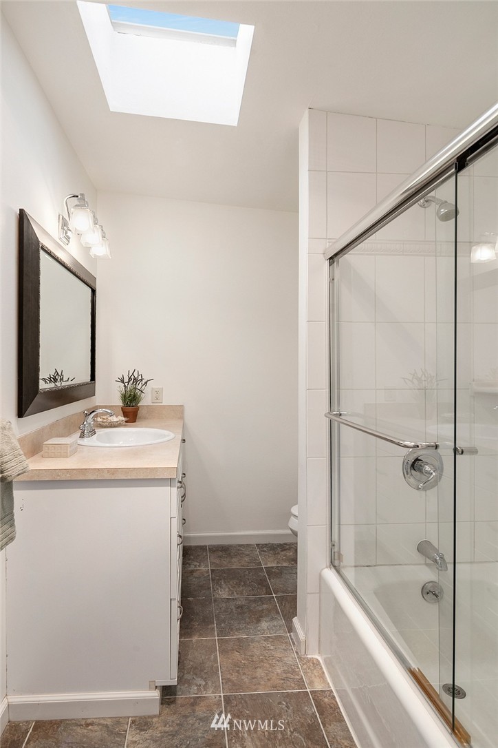 3217 East Madison Street Seattle, WA 98112 - Photo 10 of 20