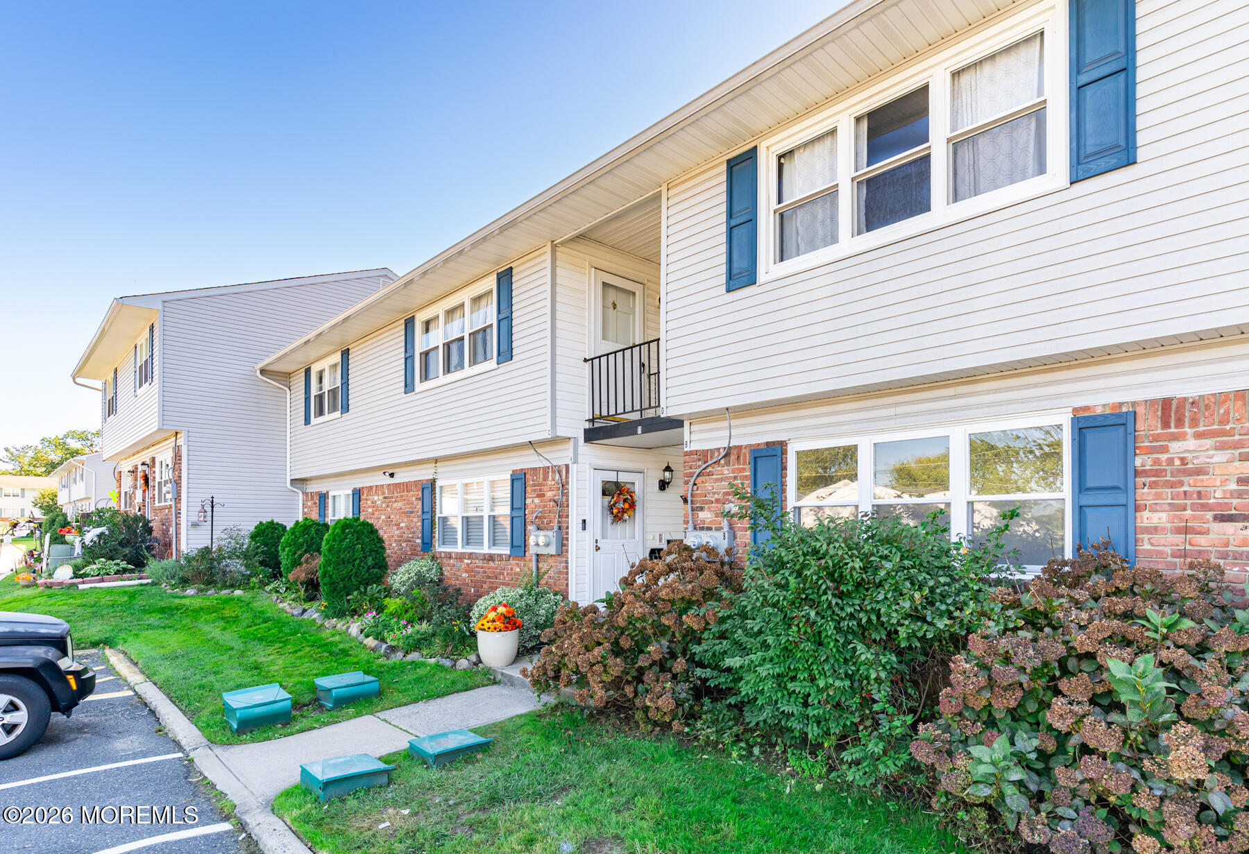 11 Indiana Court, Unit 993 Matawan, NJ 07747 - Photo 2 of 36 3