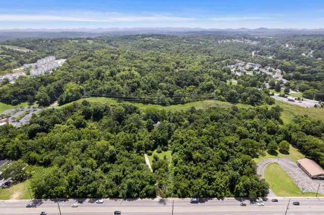 $1,700,000 | 1580 Bell Road, Nashville, TN 37211