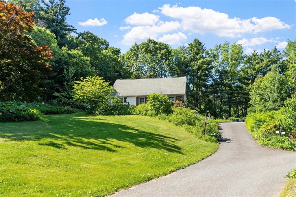 33 Taft Road Sterling, MA 01564 - Photo 3 of 42