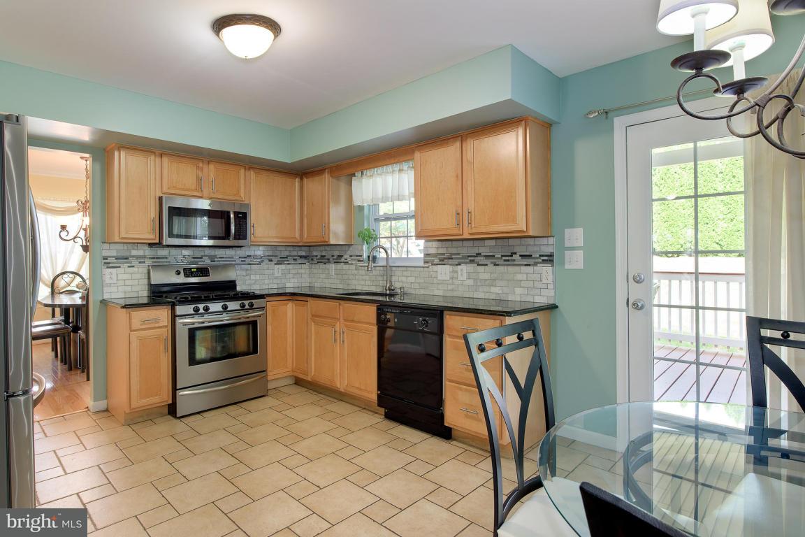 115 Eagles Lane Sinking Spring, PA 19608 - Photo 9 of 25