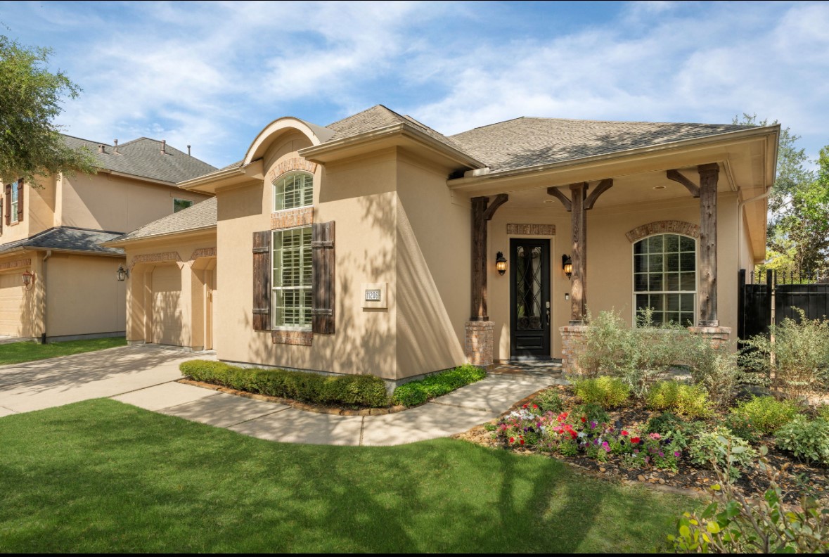 11206 Castille Lane Houston, TX 77082 - Photo 1 of 45 a front view of a house with garden