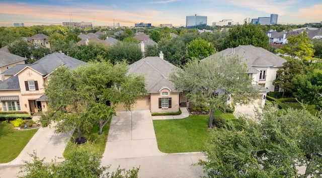 $729,900 | 11206 Castille Lane, Houston, TX 77082