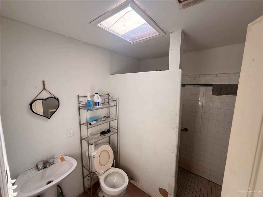 520 East Hawk Avenue Pharr, TX 78577 - Photo 4 of 8