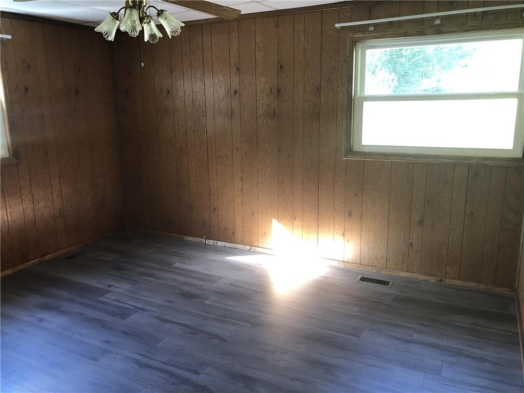 1728 Clearmont Road Westminster, SC 29693 - Photo 5 of 10